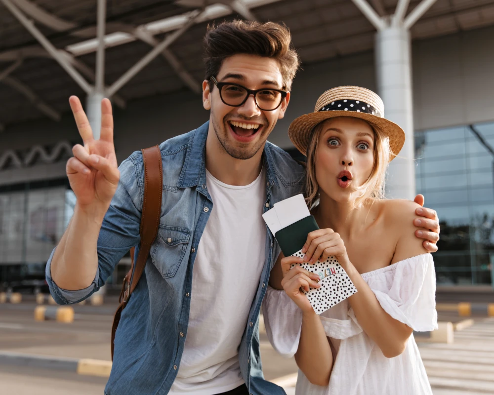 lightweight suitcases on wheels